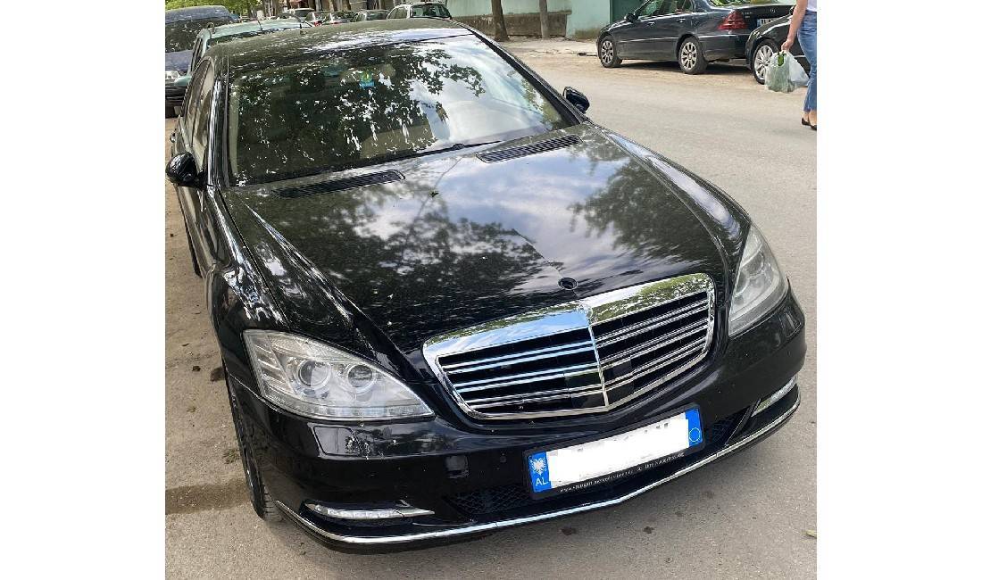Jepet makina Mercedes-Benz S-class me qera duke filluar nga 70 euro dita