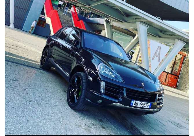 Noleggio Auto a Tirana - 100 Euro