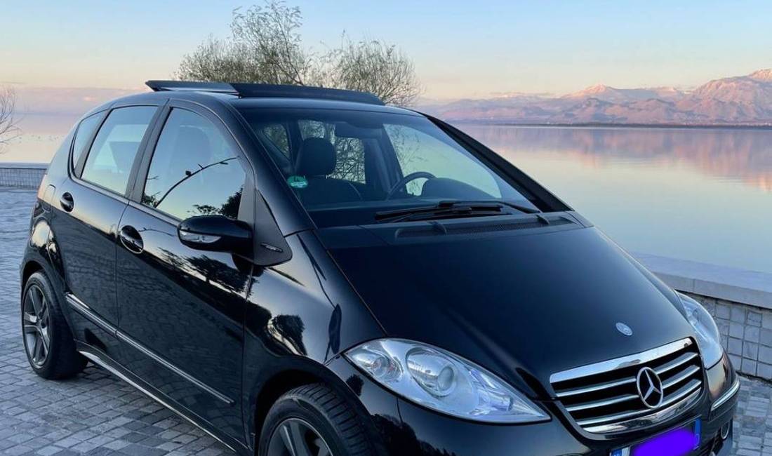 Jepet makina A class me qera duke filluar nga 30 euro dita