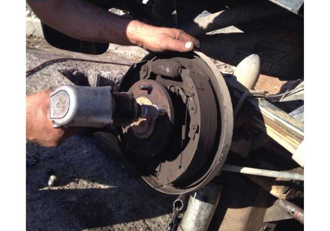 Servis qe  ofron sherbime Elektroauto, Xhenerike dhe Torno