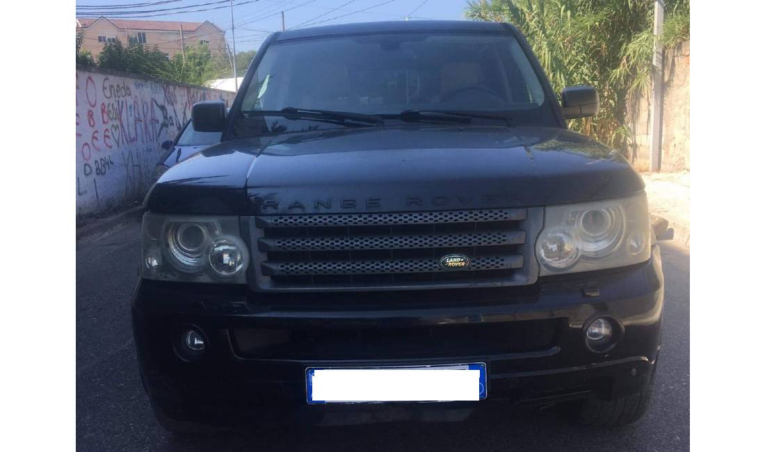 Jepet me qera Range Rover duke filluar nga 70 euro dita