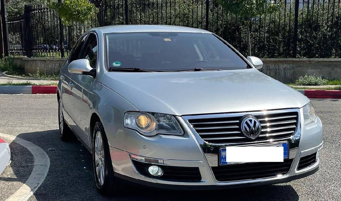 Jepet me qera Volkswagen PASSAT duke filluar nga 30 euro dita