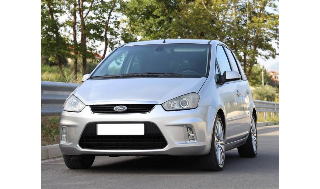 Makina ekonomike me qera Ford C Max duke filluar nga 25 euro dita