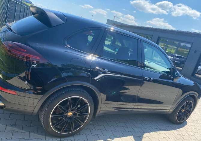 Makina me qera ne Tirane - 120 Euro