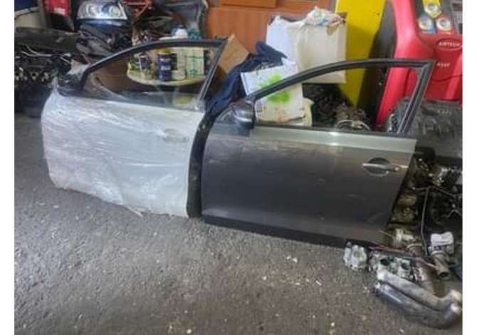 Servis Joeli ofron Pjese kembimi te reja dhe te perdorura  per te gjitha llojet e makinave