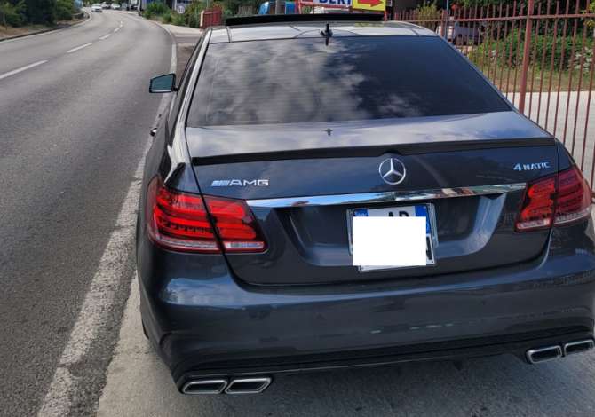 Jepet me qera E CLASS duke filluar nga 100 euro dita