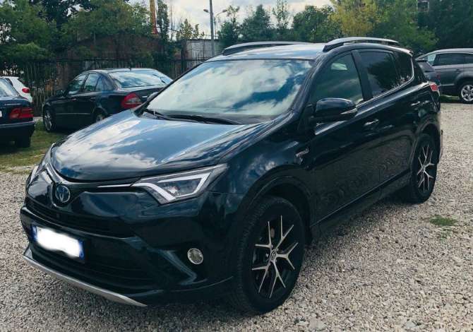 Jepet me qera Toyota Rav/4 duke filluar nga 100 euro dita