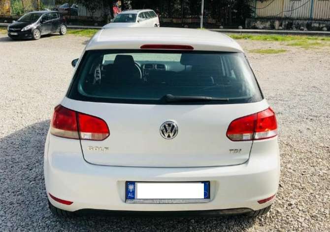 Jepet me qera Golf 6 duke filluar nga 45 euro dita