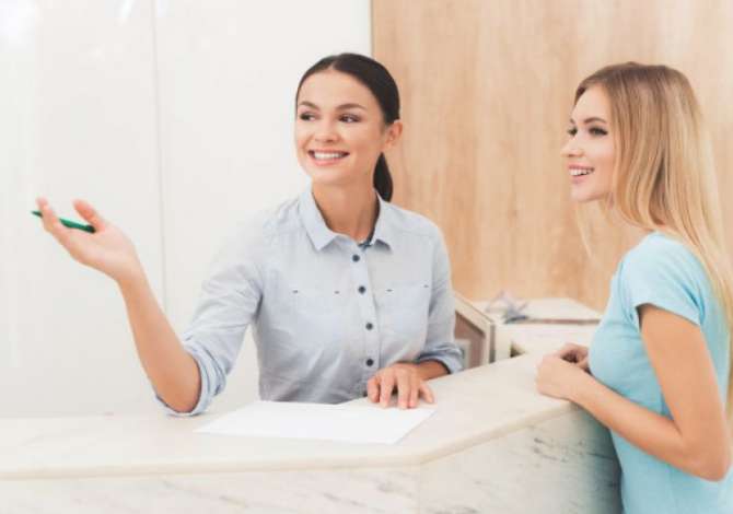 Offerte di lavoro per Recepsionist/e dhe Sanitare dhomash a Tirana