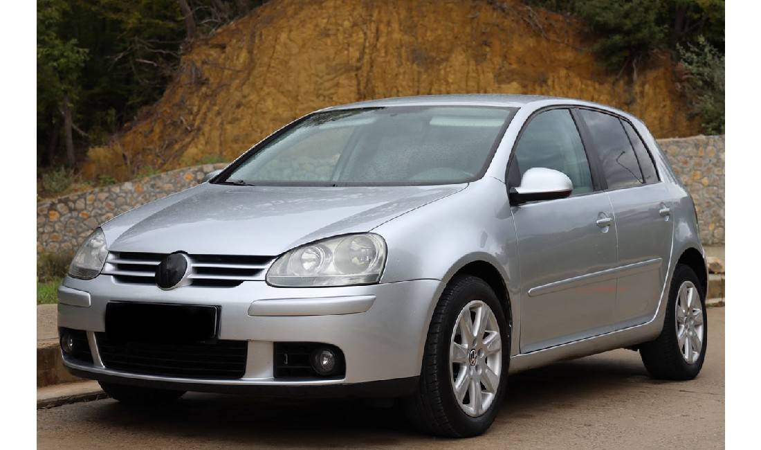 Jepet me qera Golf 5 duke filluar nga 35 euro dita