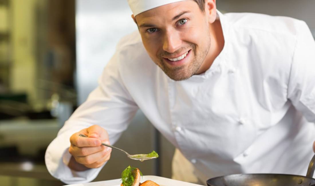 Offerte di lavoro a Tirana, Profession Ndihmes kuzhinier, Pastrues/e peshku, Lavapjatese, Kamarier/e , Con esperienza, Pagamento Trattabile.