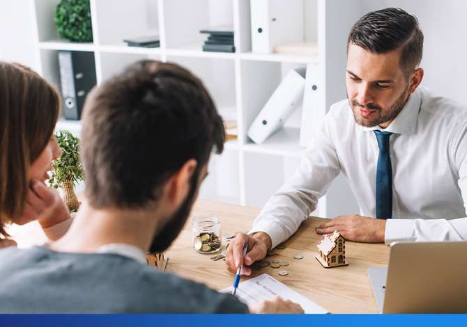 Offerte di lavoro per Arketare dhe Keshillues Klienti a Tirana