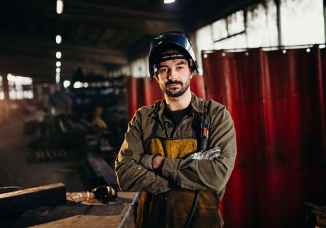 Offerte di lavoro per Saldator, Montues Tendash dhe Usta Alumini a Tirana