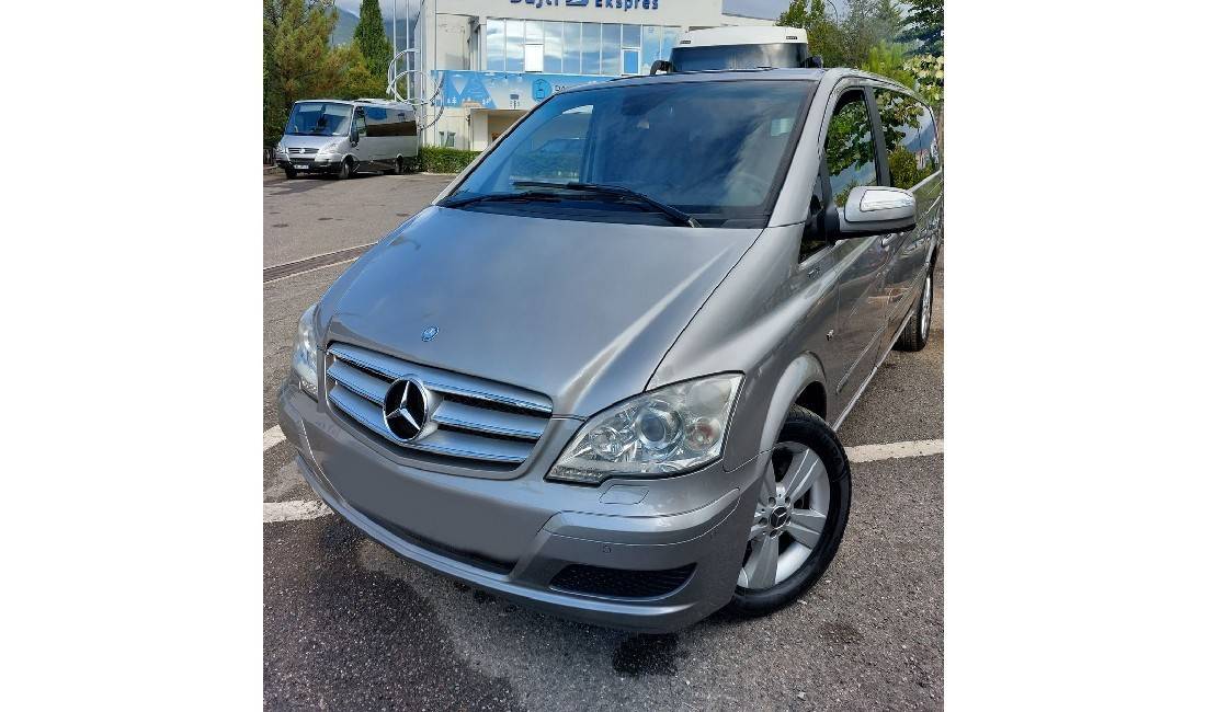 Jepet me qera Mercedes Benz Viano duke filluar nga 77 euro ne dite