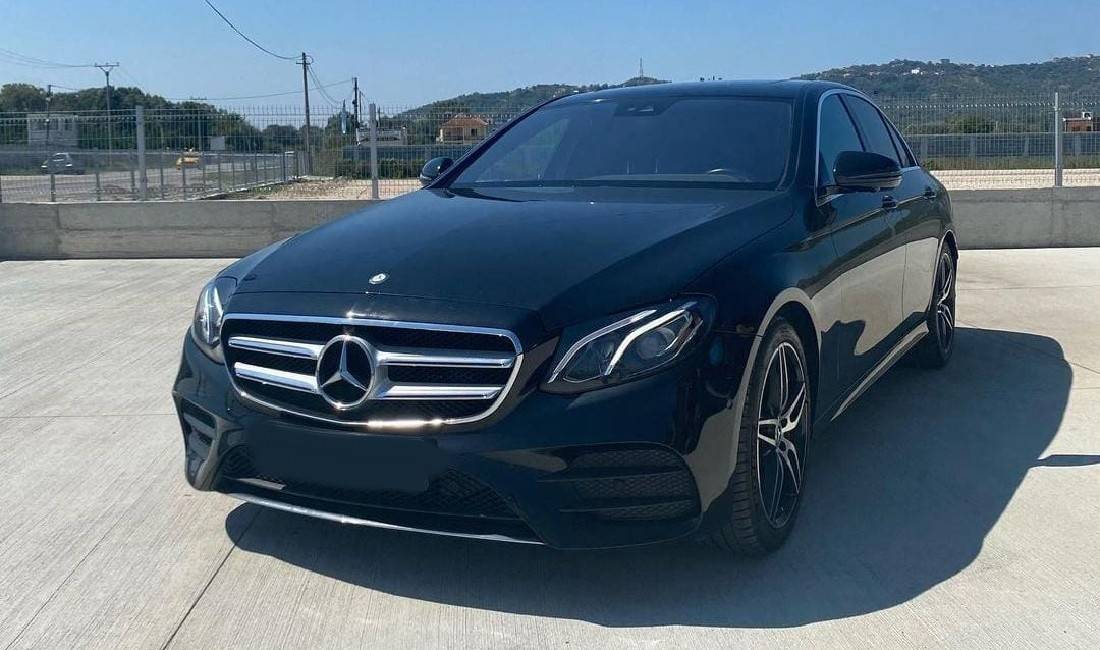 Jepet me qera Mercedes Benz E-Class duke filluar nga 90 euro ne dite