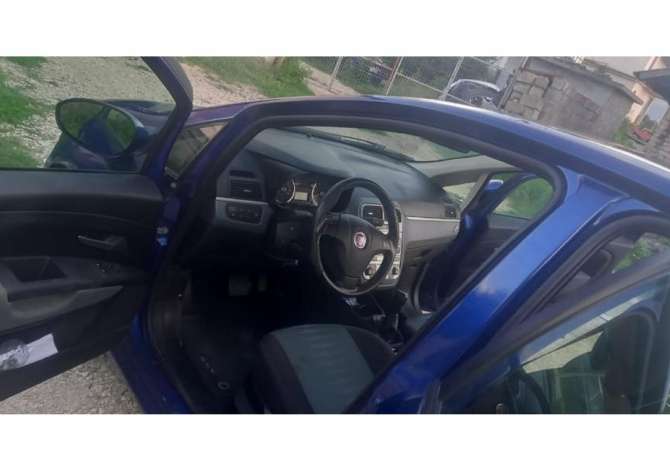 Auto in Vendita a Berat, Fiat, 2010 Benzine,Kambio Automatik Pagamento 4,000  Euro.