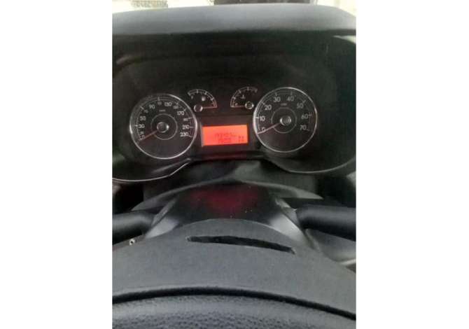Auto in Vendita a Berat, Fiat, 2010 Benzine,Kambio Automatik Pagamento 4,000  Euro.
