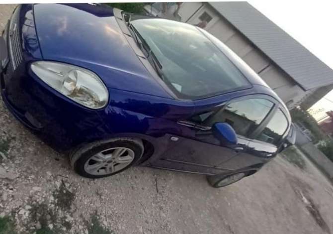 Auto in Vendita a Berat - 4,000 Euro