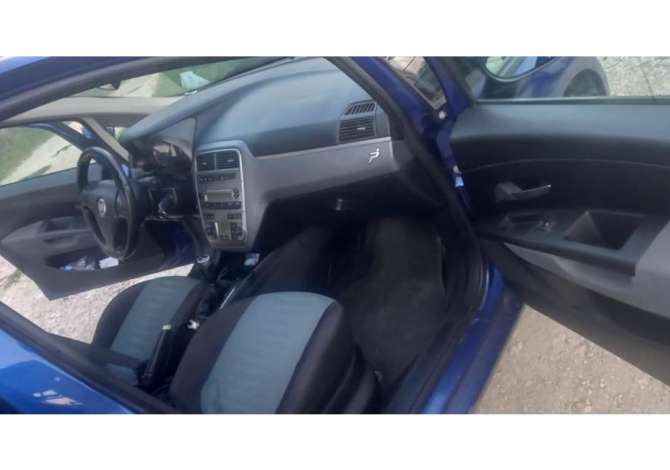 Auto in Vendita a Berat, Fiat, 2010 Benzine,Kambio Automatik Pagamento 4,000  Euro.