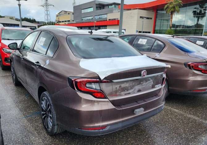 Makina me qera komode 20  FIAT LINEA 2022 per 55 euro dita RINAS