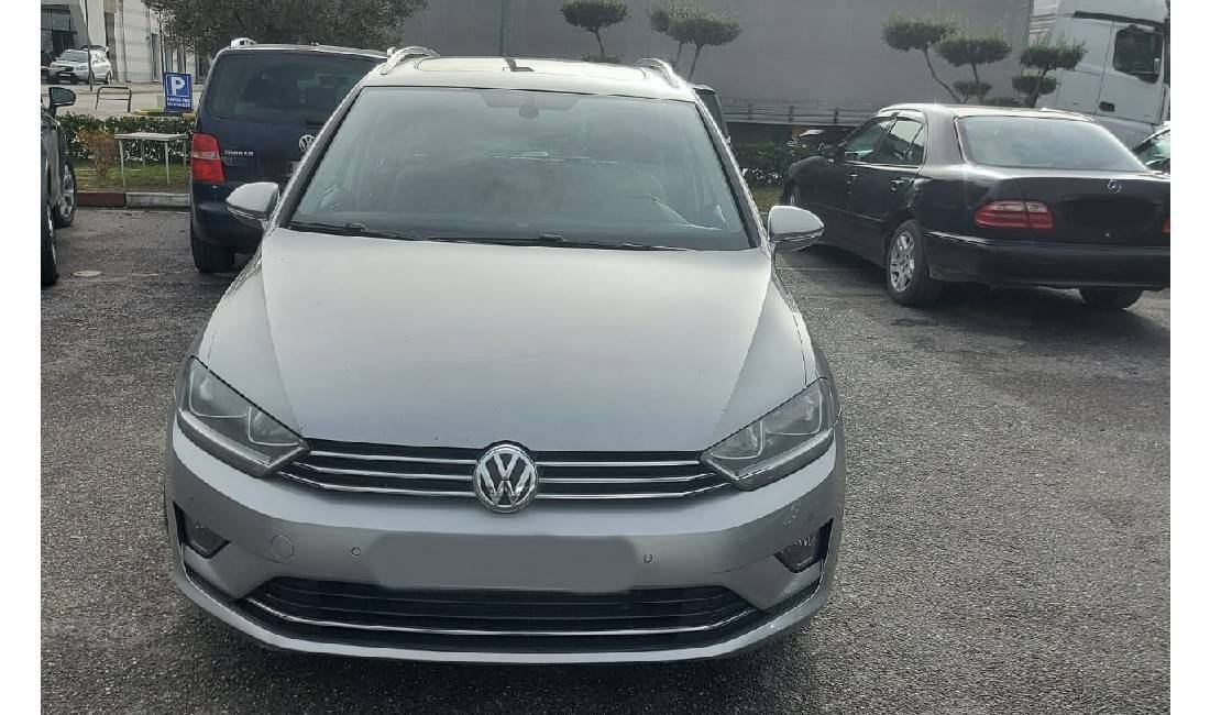 Jepet me qera Volkswagen Golf 7+ duke filluar nga 45 euro ne dite