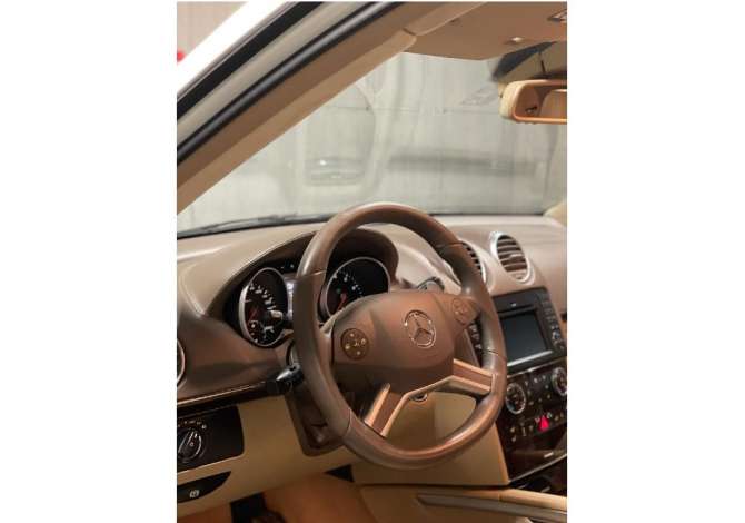 Auto in Vendita a Tirana, Mercedes-Benz, 2010 Benzine,Kambio Automatik Pagamento 22,000  Euro.