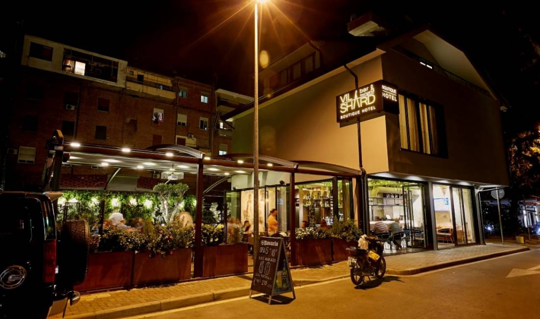 Job Offers in Tirana, Profession Banakier/e dhe Kamarier/e , Beginner/Little experience, Payment By Agreement.