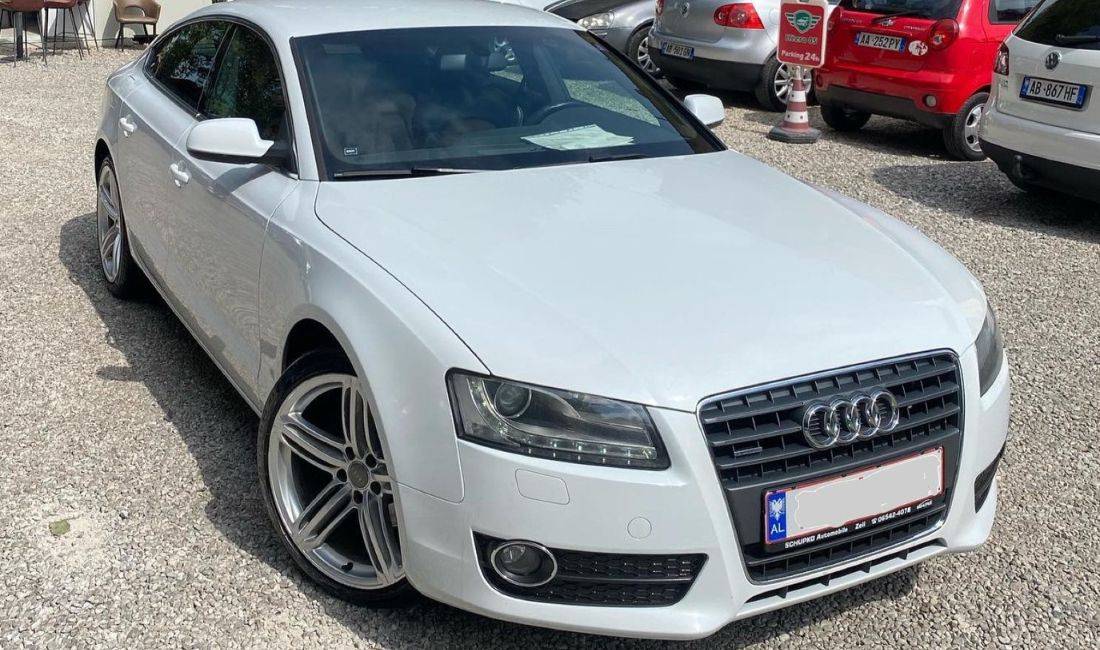 Jepet Makina me Qera Audi A5 duke filluar nga 45 euro dita