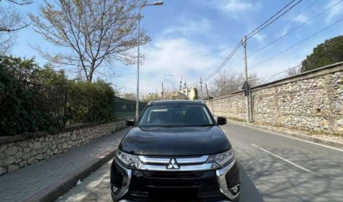 Foristrade me qera ne Rinas Tirane Mitsubishi duke filluar nga 65 euro dita