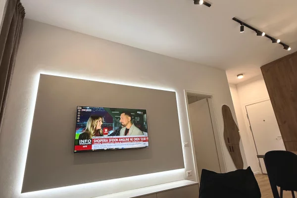 Shtepi me qera Apartament ne Tirane, 1+1, Mobilimi E mobiluar, Pagesa 550  Euro.