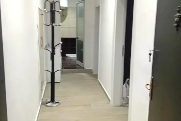 Shtepi me qera Apartament ne Tirane, 1+1, Mobilimi E mobiluar, Pagesa 50,000  Leke.