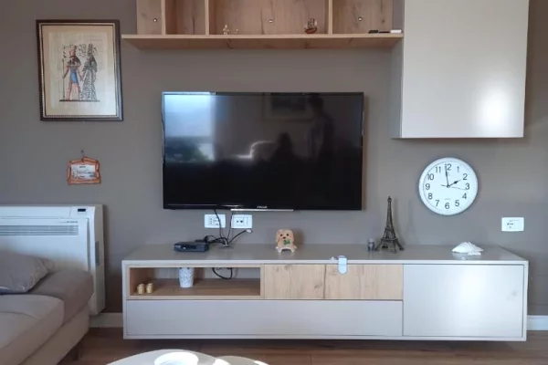 Shtepi me qera Apartament ne Tirane, 2+1, Mobilimi E mobiluar, Pagesa 60,000  Leke.