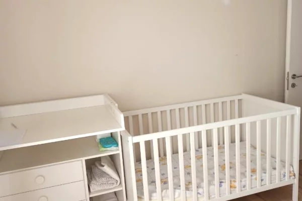 Shtepi me qera Apartament ne Tirane, 2+1, Mobilimi E mobiluar, Pagesa 60,000  Leke.