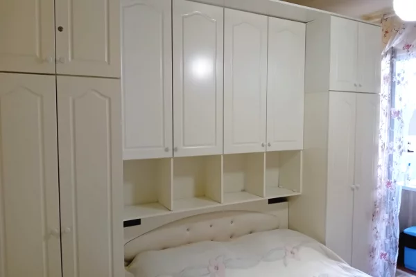 Shtepi me qera Apartament ne Tirane, 1+1, Mobilimi E mobiluar, Pagesa 520  Euro.