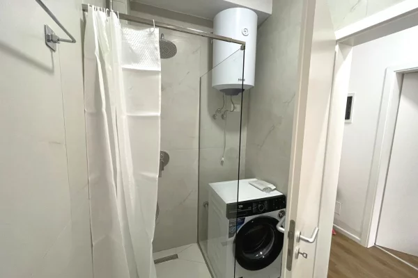 Shtepi me qera Apartament ne Tirane, 1+1, Mobilimi E mobiluar, Pagesa 450  Euro.