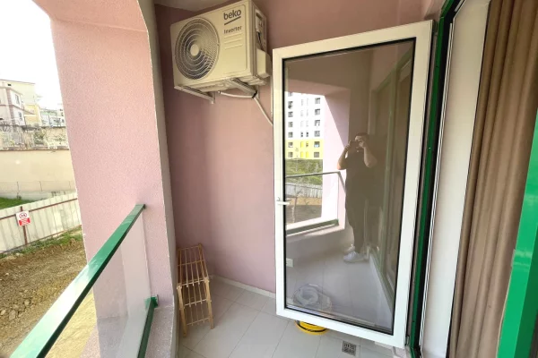 Shtepi me qera Apartament ne Tirane, 1+1, Mobilimi E mobiluar, Pagesa 450  Euro.