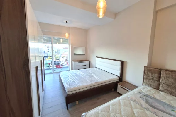 Shtepi me qera Apartament ne Tirane, 1+1, Mobilimi E mobiluar, Pagesa 55,000  Leke.