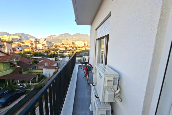 Shtepi me qera Apartament ne Tirane, 1+1, Mobilimi E mobiluar, Pagesa 55,000  Leke.