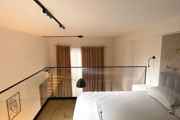 Shtepi me qera Apartament ne Tirane, 1+1, Mobilimi E mobiluar, Pagesa 500  Euro.