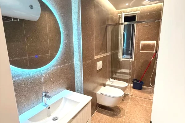Apartment for sale in Tirana 2+1, Emty