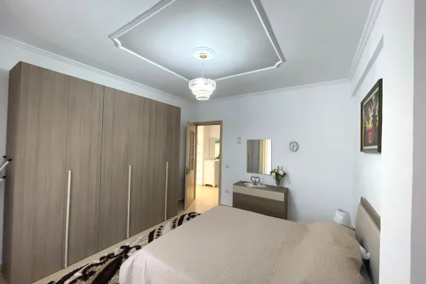 Shtepi me qera Apartament ne Tirane, 1+1, Mobilimi E mobiluar, Pagesa 650  Euro.