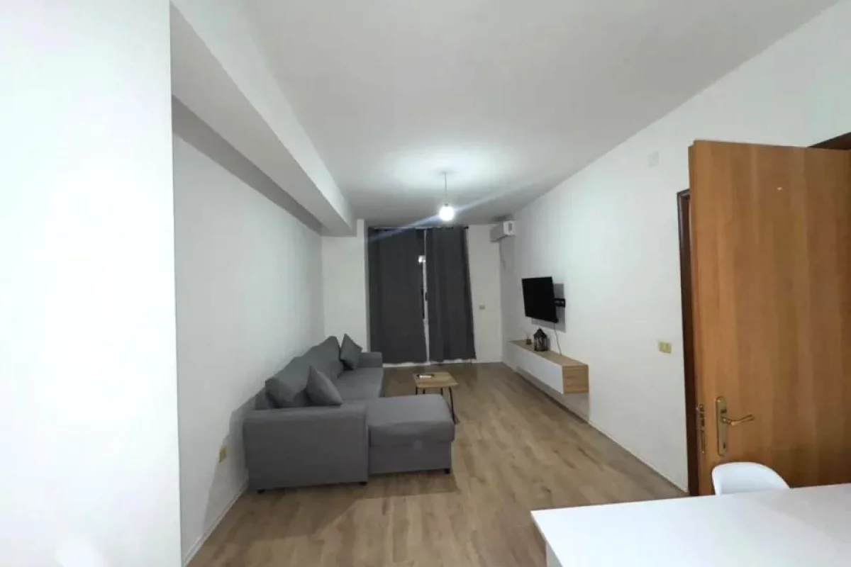 Apartment for rent in Tirana 1+1, Furnished