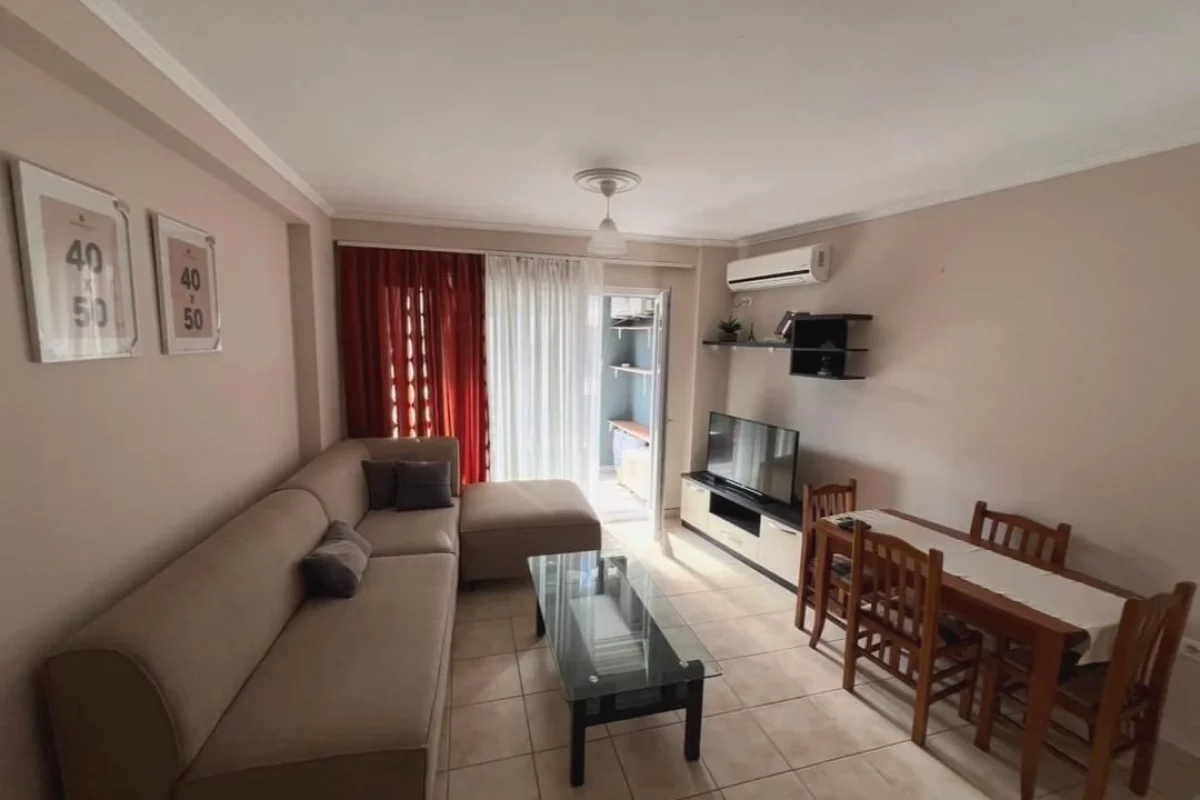 Shtepi me qera Apartament ne Tirane, 1+1, Mobilimi E mobiluar, Pagesa 48,000  Leke.