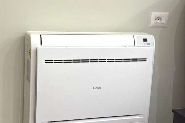 Shtepi me qera Shtepi Private ne Tirane, 4+1, Mobilimi E mobiluar, Pagesa 90,000  Leke.