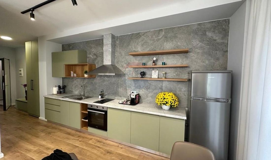 Shtepi ne shitje Apartament ne Tirane, 1+1, Mobilimi E mobiluar, Pagesa 195,000  Euro.