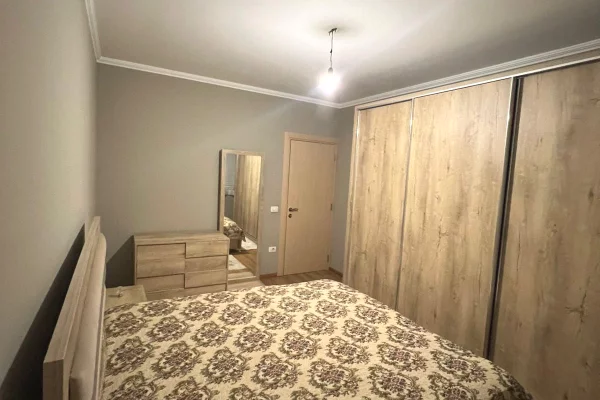 Shtepi me qera Apartament ne Tirane, 2+1, Mobilimi E mobiluar, Pagesa 650  Euro.