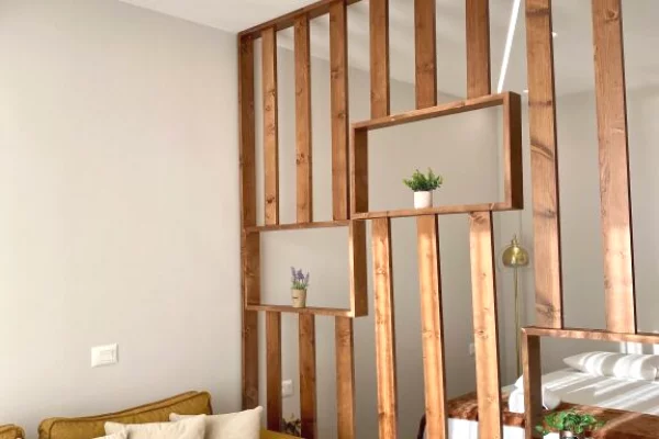 Shtepi me qera Apartament ne Tirane, Garsoniere, Mobilimi E mobiluar, Pagesa 450  Euro.