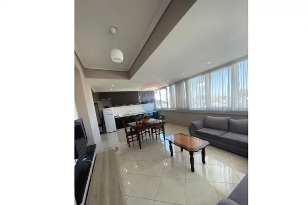 Shitet 2+1 afer 21 Dhjetorit