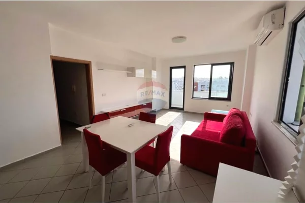 Shtepi me qera Apartament ne Tirane, 2+1, Mobilimi E mobiluar, Pagesa 55,000  Leke.