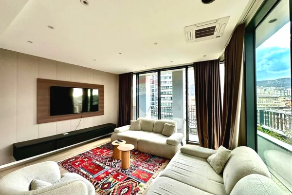 Shtepi ne shitje Apartament ne Tirane, 2+1, Mobilimi E mobiluar, Pagesa 550,000  Euro.